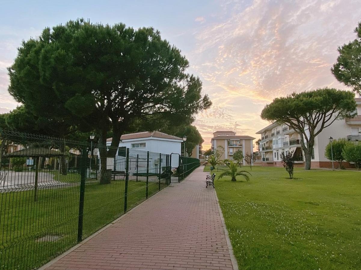 Apartamento De 3 Habitaciones, Zona Muy Tranquila A Unos Minutos De La Playa Mazagón Extérieur photo